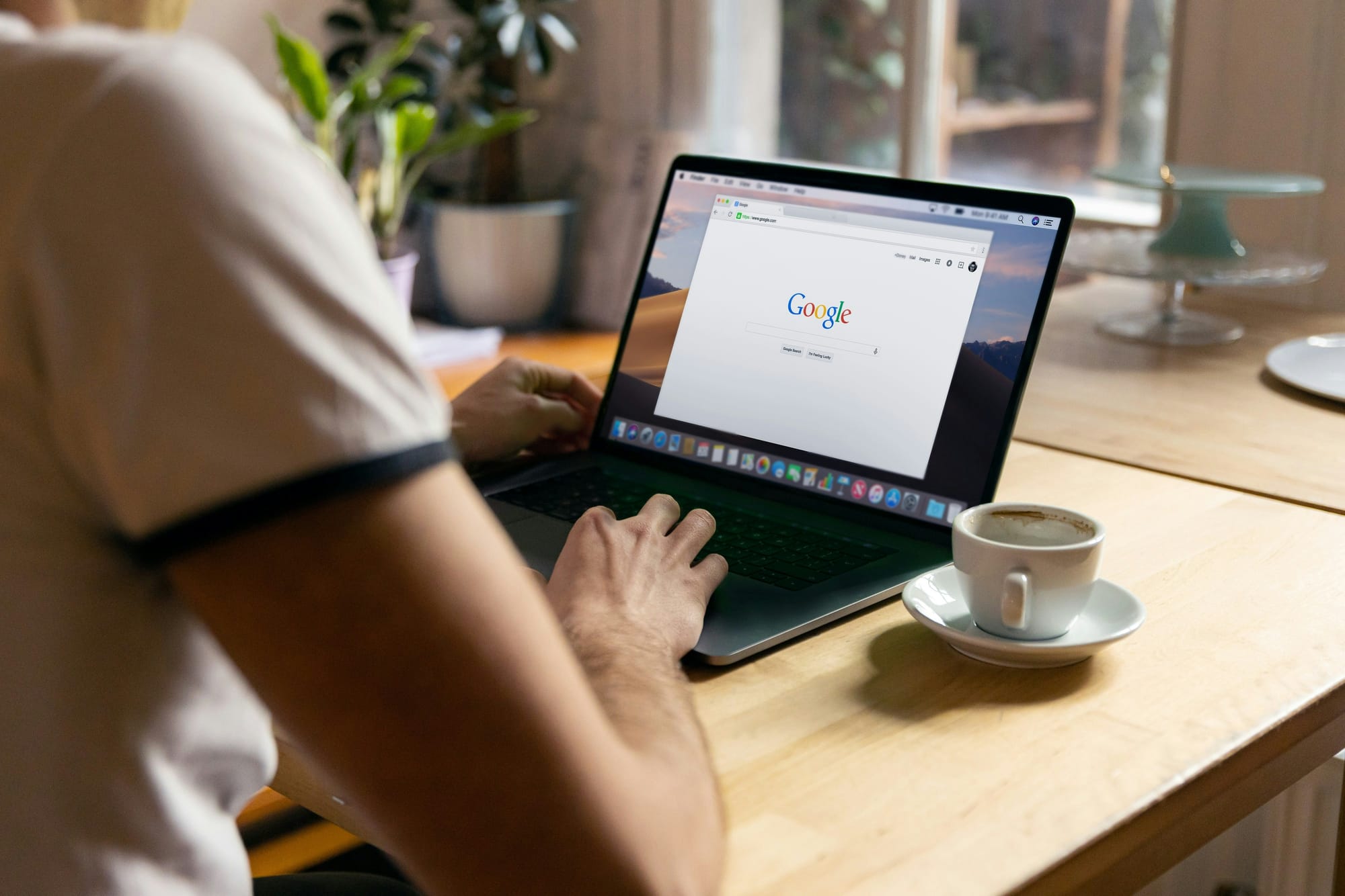 google on laptop - AI Content for SEO