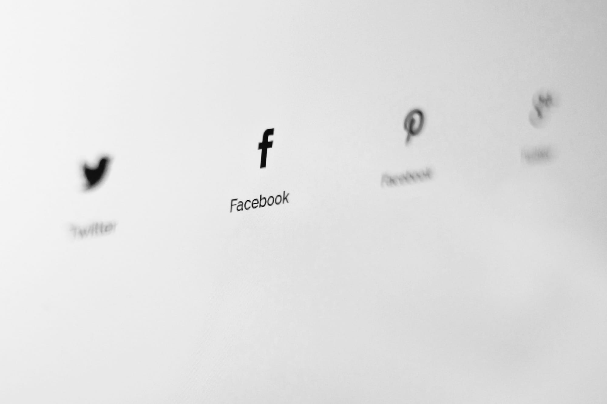 social share buttons - WordPress Post to Facebook